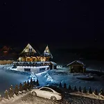 Domek w górach DeLuxe sauna,jacuzzi,basen,hot tub-Nowy Targ blisko Białka ,Zakopane Lodge Nowy Targ